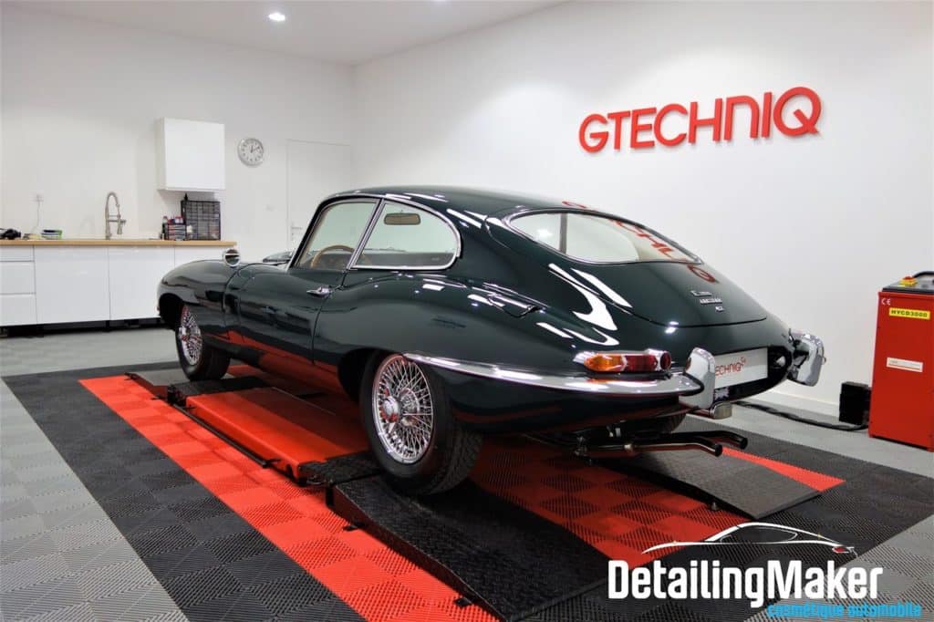 Detailing sur Jaguar Type-E
