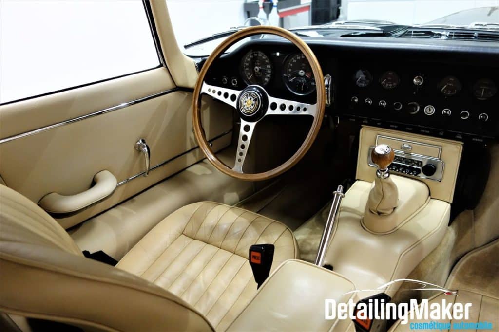 renovation cuir jaguar type e
