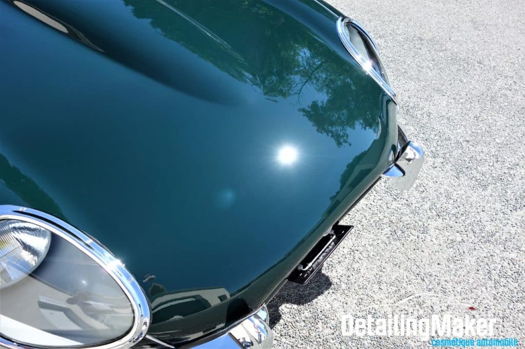 capot jaguar type e après rénovation