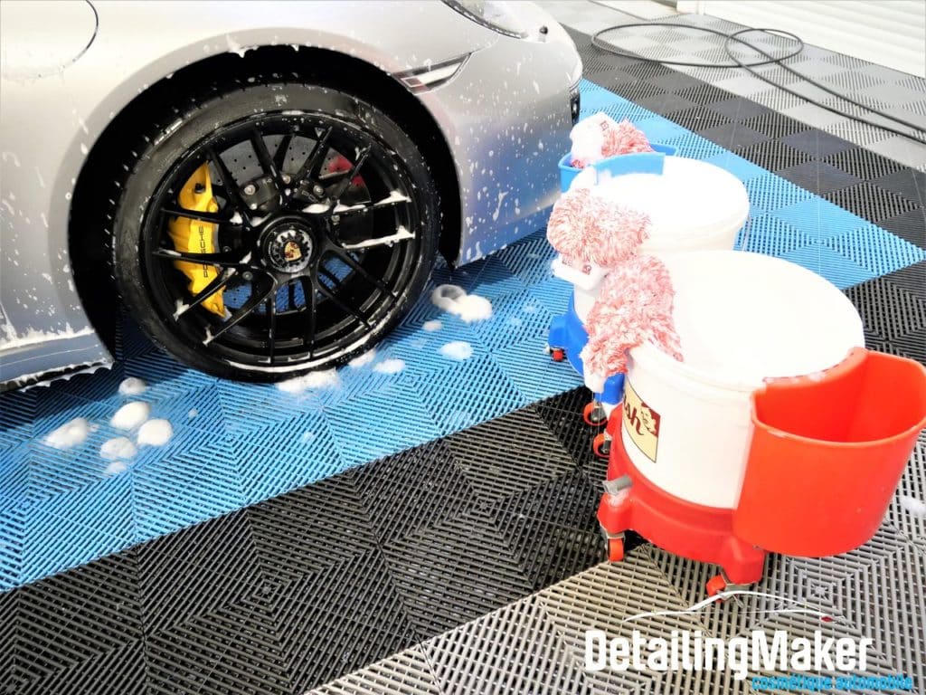 technique des deux seaux detailing