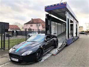 Transport par remorque fermée Aston Martin Vantage AMR