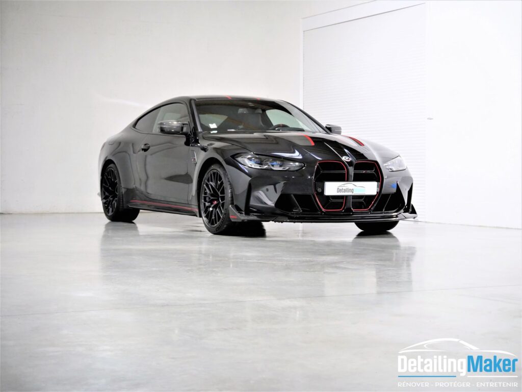 BMW M4 CSL Black Saphir