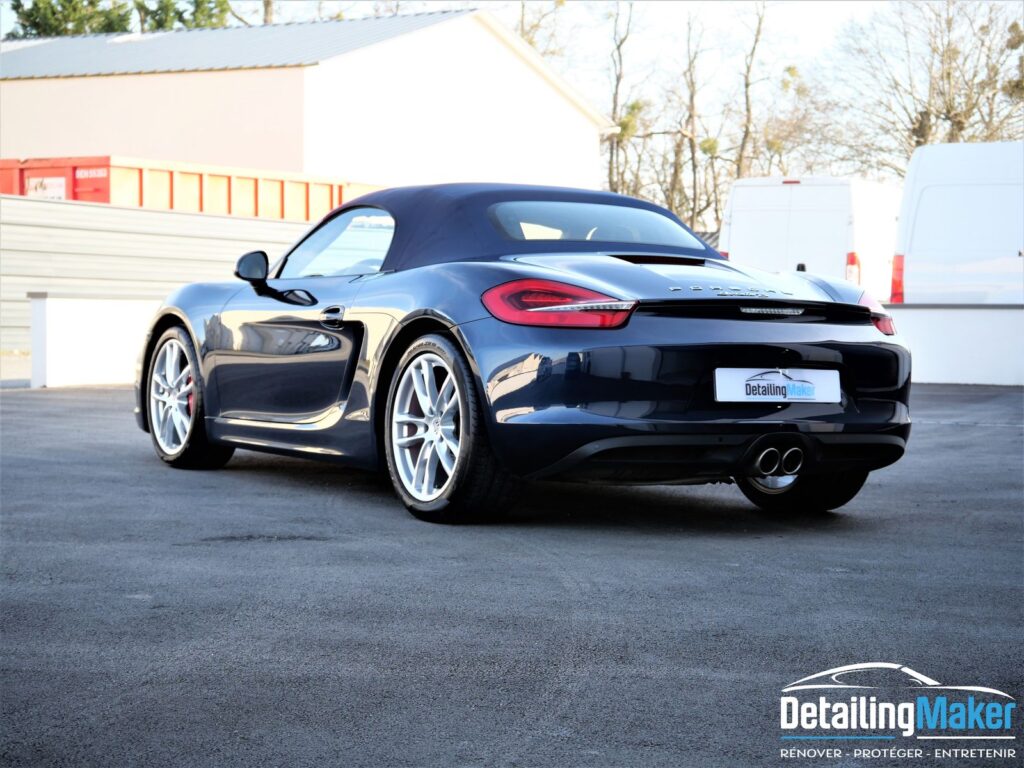 Porsche Boxster S bleu