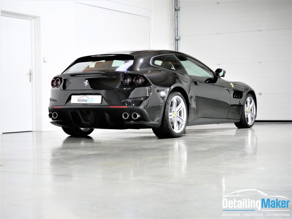 Carrosserie Ferrari protégée