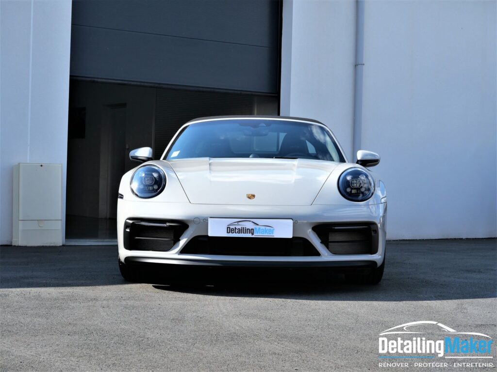 Porsche 992 Craie