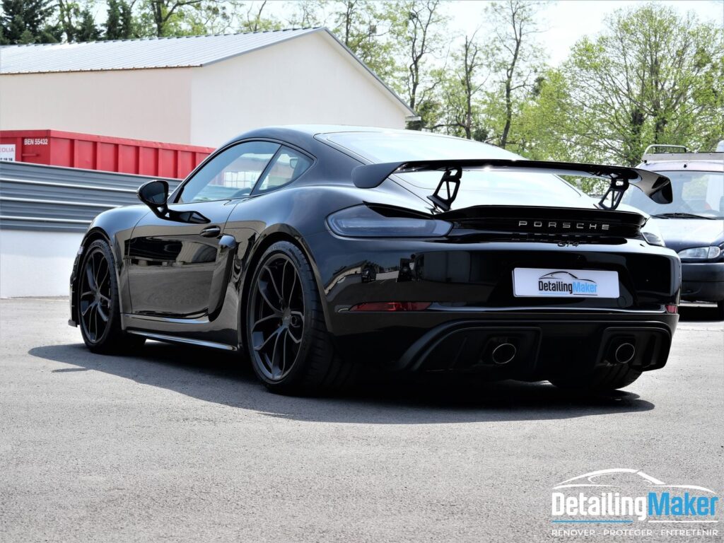 Porsche 718 Cayman GT4 protection carrosserie par film