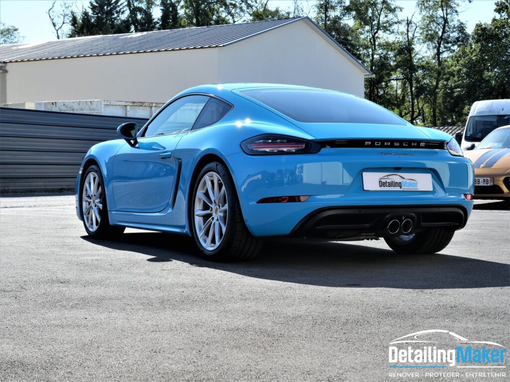 traitement céramique sur Porsche 718 Cayman Bleu Miami